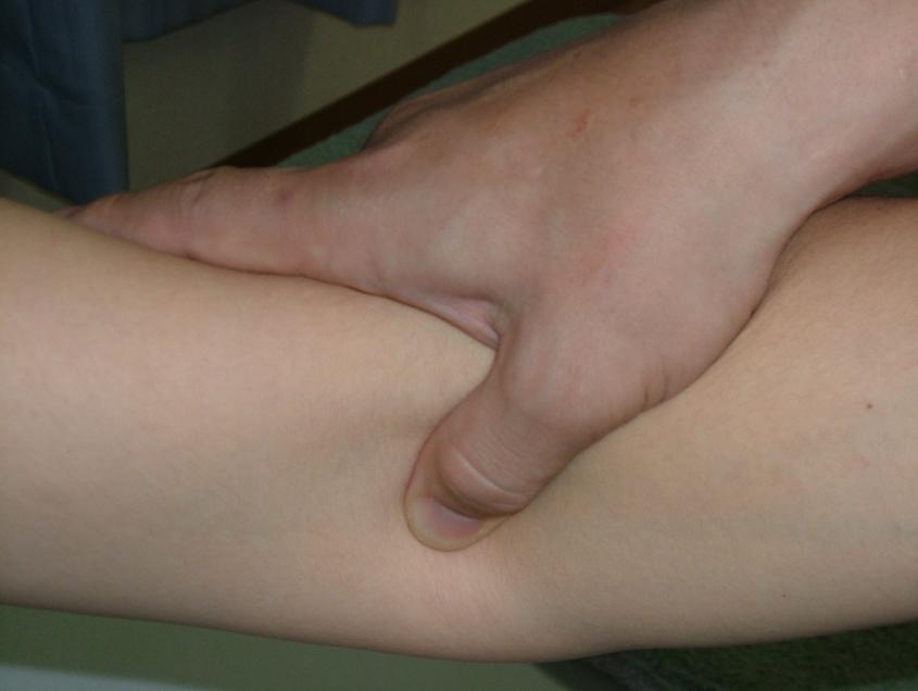 ��r�񓪋��F�̓����ɝd�w�𓖂ĂĂ���ʐ^�̃A�b�v