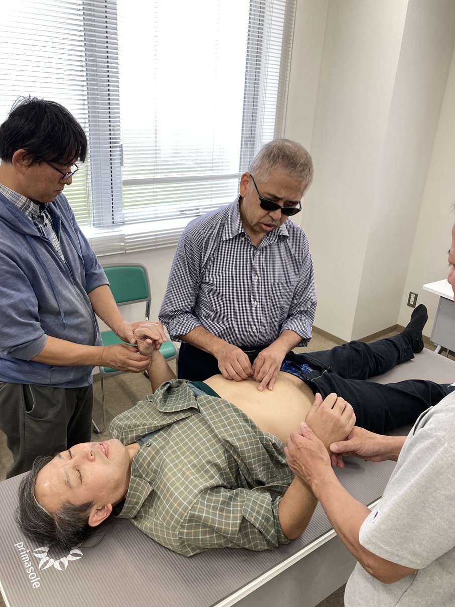 �����ŗՏ��I��@�C�����s���Ă���ʐ^