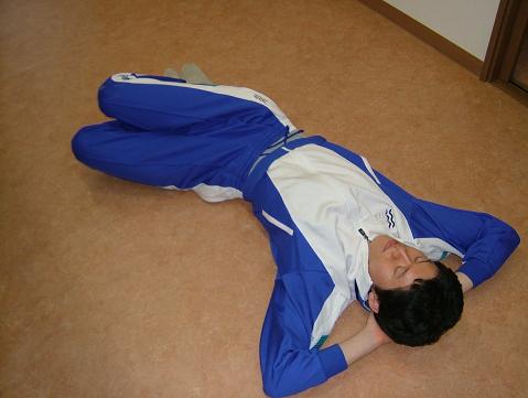 ���Α��ɕG��|���Ă���ʐ^