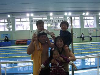 ���[�X��̉Ƒ��ł̋L�O�B�e